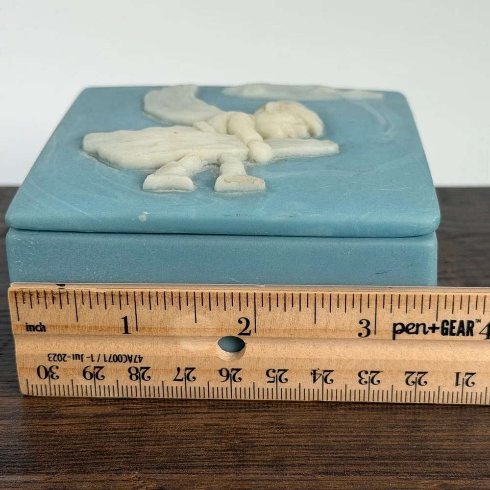 Vintage Jewelry Trinket Box Small Blue Man Mythical Man Elf Fairycore‎ USA